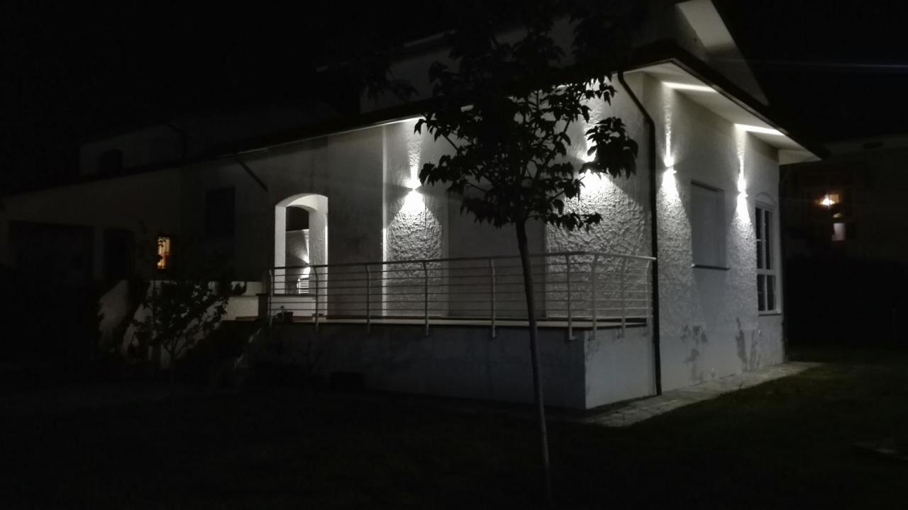 B&B Villa La Bouganville Camaiore Ngoại thất bức ảnh